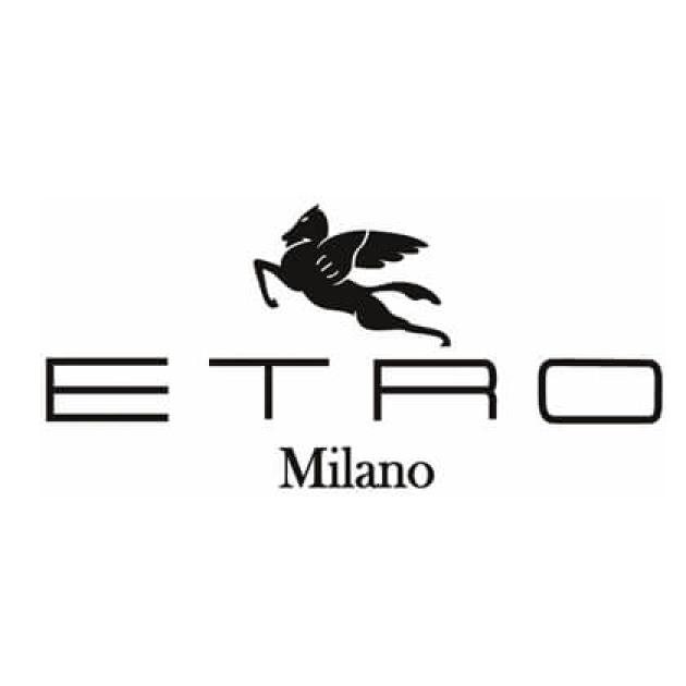 Etro, la cura di L Catterton non funziona : ricavi in calo nel 2023, la perdita sale a €33,4 mln