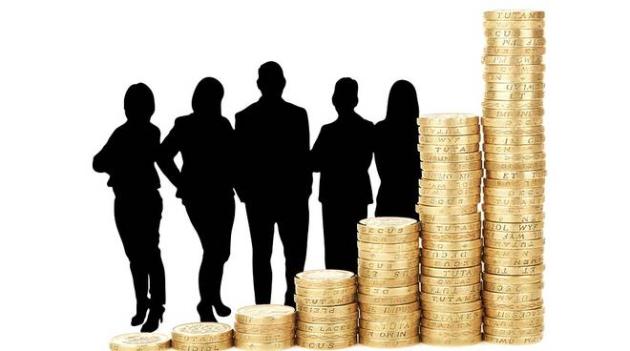 World Wealth Report, la ricchezza dei milionari in aumento nel 2023 (+4,7%) e anche l'Italia non fa eccezione 