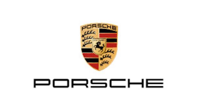 Porsche, paga il debito Varta di € 200 mln e salva batterie tedesche  dedicate alla produzione di veicoli elettrici