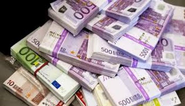 Caccia ai 'Paperoni', l'Italia è pronta ad accogliere i super ricchi in fuga dal' UK  attirati dalla flat tax 