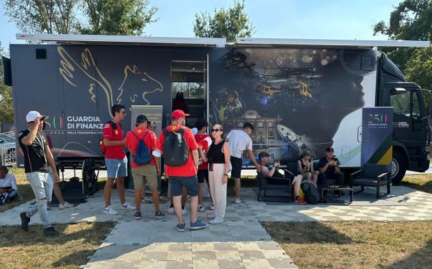 La Guardia di Finanza per i suoi 250 anni partecipa alla Formula 1 Gran Premio d’Italia di Monza