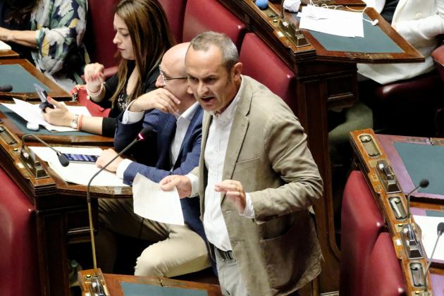 Azione parlamentari  lasciare lasciano addio Calenda Costa Tajani Forza Italia Fi Gelmini Carfagna Ruffino Napoli Noi moderati Lupi