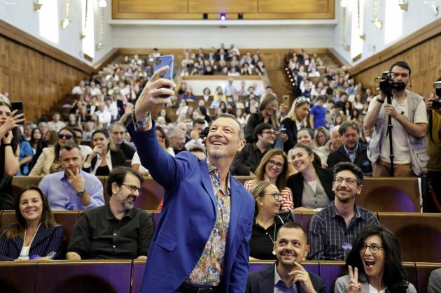 Università Cattolica del Sacro Cuore, Amadeus tiene una lezione di vita ai futuri professionisti della TV