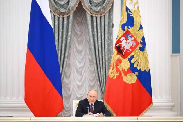 Ucraina, nuovi “aiuti” militari Usa a Kiev per 375 milioni, Putin: “Risposta nucleare a scopo di difesa in caso di attacco aereo”