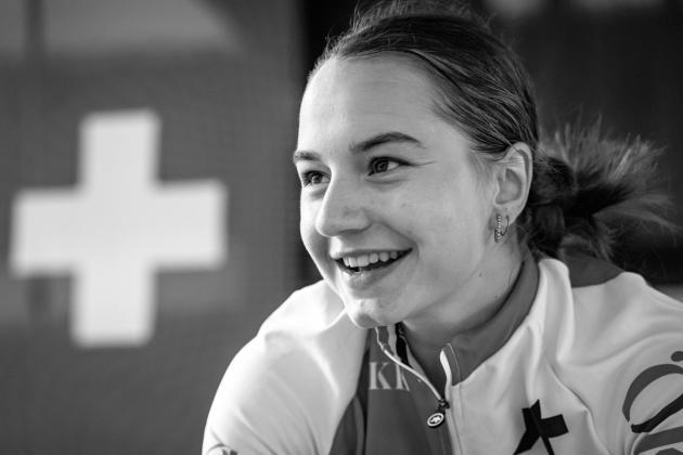 Addio a Muriel Furrer, morta la 17enne caduta ai mondiali di Ciclismo a Zurigo: grave trauma cranico