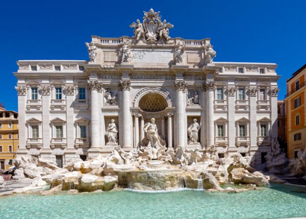 Fontana di Trevi a pagamento, ipotesi ticket da 2&euro; per turisti, gratis per residenti a Roma, Comune verso incasso da oltre &euro;20mln annui