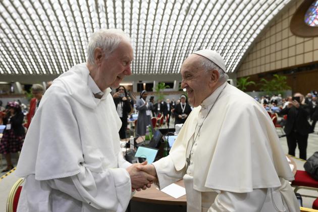 Chi è Timothy Radcliffe, il nuovo cardinale scelto da Papa Francesco, "predicatore pro Lgbt e gay friendly"