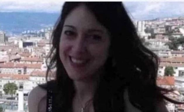 L’infermiera Carlotta Saporetti “morta per malore improvviso”, nel luglio 2021 balzó alla cronaca per aver detto: “Staccherei la spina ai “no-vax””