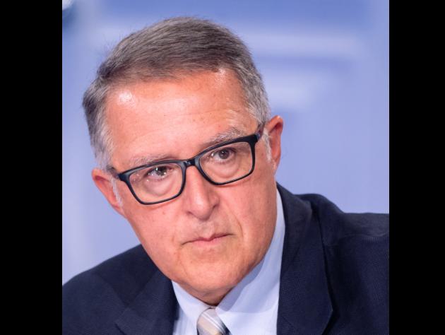 Politologo Alessandro Campi ricoverato in ospedale a Francoforte per malore improvviso, ministro Giuli: "Guarisci presto"