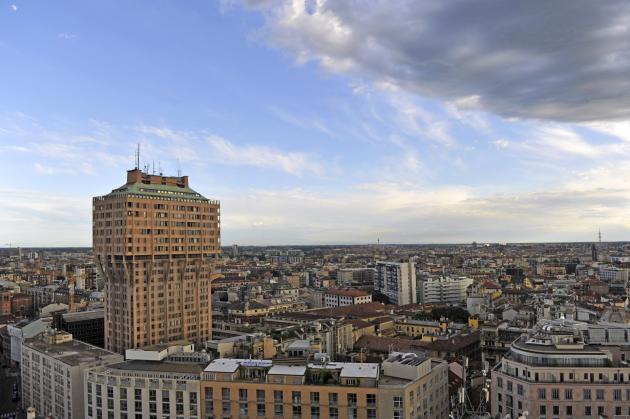 Intred , al via partnership con Open Fiber per connessione alla torre Velasca di Milano che sarà dotata di connessione in fibra ottica