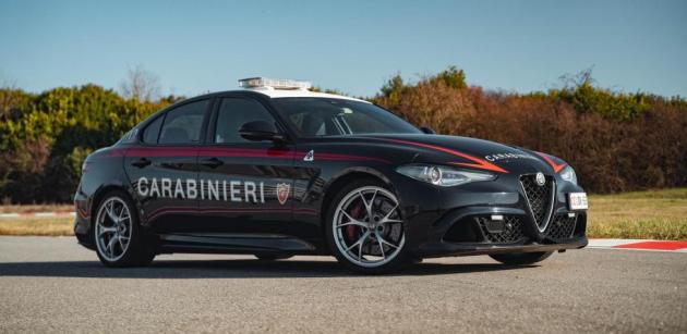 Mantova, ubriaco tampona la macchina dei Carabinieri mentre stanno controllando un altro automobilista sbronzo