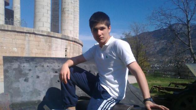 Traian Calancea morto a 24 anni 10 giorni dopo vaccino Covid Pfizer, procura archivia: "Proteina Spike quasi assente, fu emorragia cerebrale"