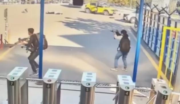 Attentato Ankara, Turchia accusa il Pkk, bombardate città curde in Iran e Siria, distrutti “32 obiettivi dei terroristi”