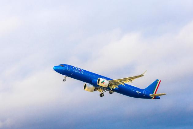 ITA Airways, l'inizio di una nuova fase di partnership con Adyen, introdotta una nuova modalità di pagamento con Apple Pay