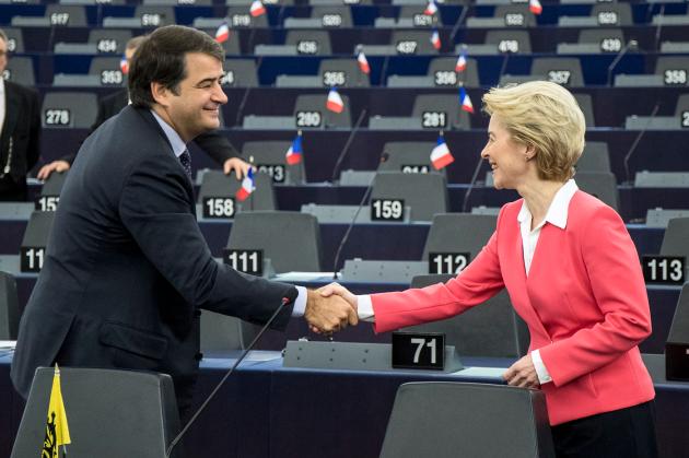 Ue, Raffaele Fitto nuovo Commissario Europeo per l'Italia, si stringe su deleghe Bilancio, Pnrr e Coesione, Cingolani in pole per sostituirlo