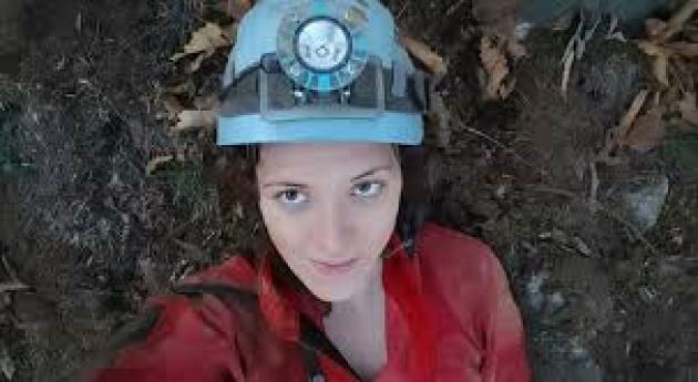 Ottavia Piana, chi è la speleologa rimasta intrappolata nella grotta Bueno Fonteno a 585m per la 2°volta, la prima nel 2023