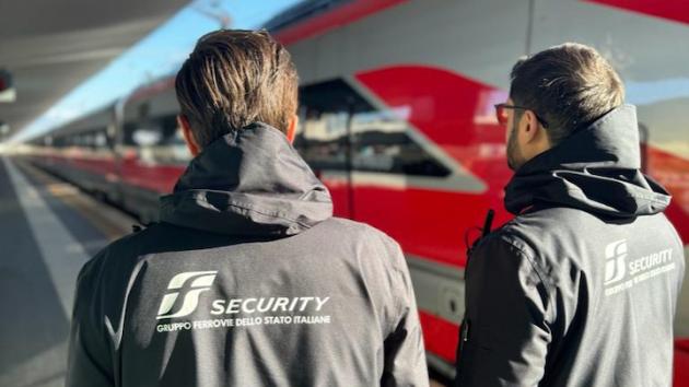 Operazione "Natale più Sicuro", FS Security monitora 14.000 treni e 363 stazioni, 41.546 allontanamenti su 1.678.000 passeggeri controllati