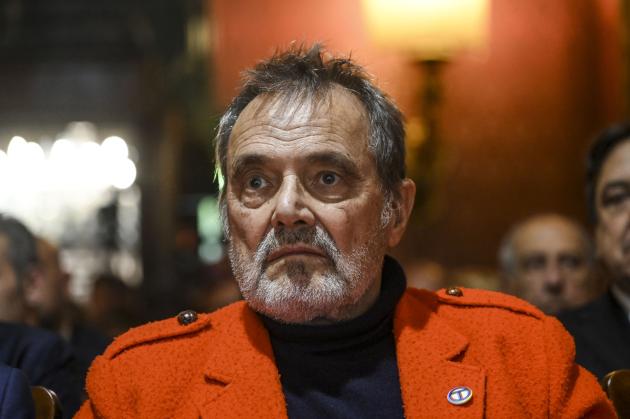 Oliviero Toscani ricoverato a Cecina per l'amiloidoisi, malattia diagnosticata due anni fa, è molto grave