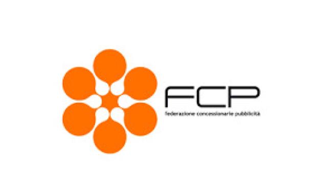 FCP Assointernet, 2024 chiude in crescita dell'1%, saldo dicembre in rosso (-8,1%), voci positive per app e smartphone