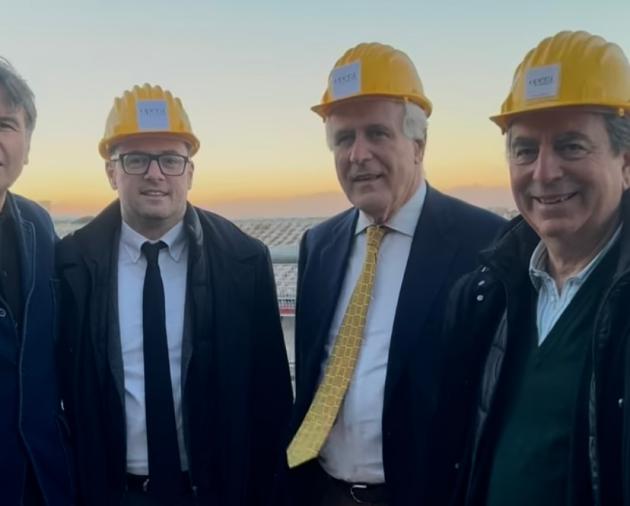 il presidente della Regione Toscana, Eugenio Giani, è tornato a San Gimignano per un sopralluogo sul cantiere, 