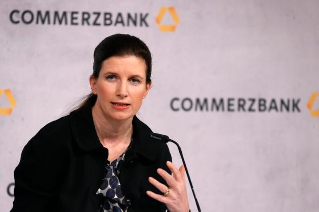Commerzbank, utile record di €2,68 mld (+20%) nel 2024, ricavi a €11,11 mld (+6%), RoTE al 9,2%, dividendo a €0,65 per azione