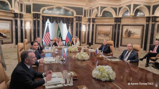 Vertice Usa-Russia in Arabia Saudita per la pace, assenti Zelensky e Ue, Ucraina verso divisione in 2 come anticipato dal GdI