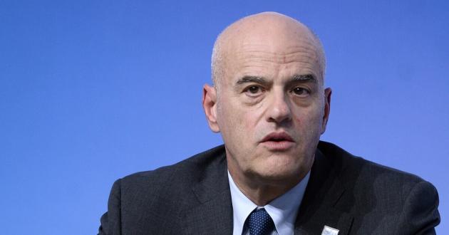 Eni, Descalzi dice no al gas russo; scelta frutto di una ricalibrazione degli approvvigionamenti con nuovi contratti a lungo termine con altri paesi