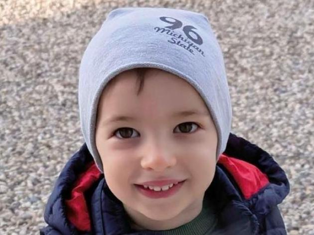 Treviso, Leonardo Cuccurullo morto per una meningite fulminante a 2 anni, inutile il vaccino contro il meningococco