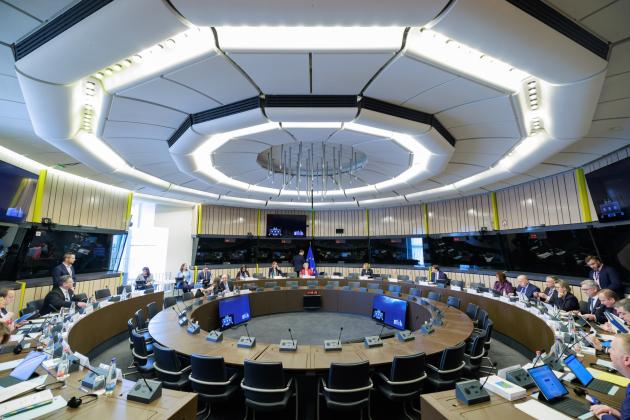 Rearm Europe, oggi il voto a Strasburgo: FdI e FI verso il sì, Lega, M5S e Avs contrari, Pd verso astensione