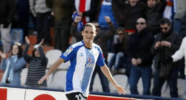 Addio al calciatore Andrija Delibasic, morto a 43 anni per un turbo cancro al cervello diagnosticato nel 2023, ex di Rayo Vallecano e Hercules
