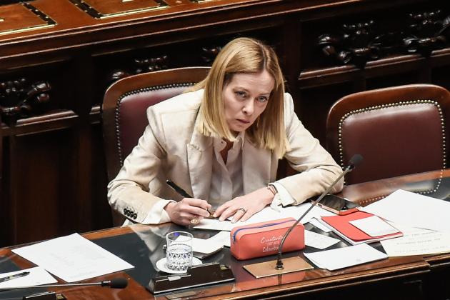 ReArm Europe, il governo si spacca: sì di FdI e FI, Lega strizza l'occhio a M5S, Pd diviso ma Meloni distrae tutti con Ventotene