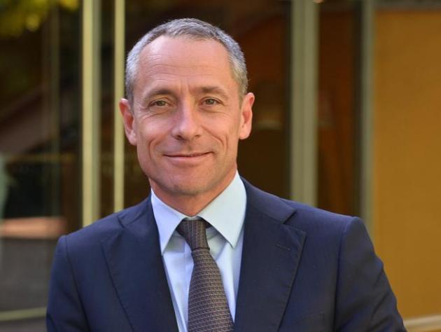 Poste Italiane e Dea Capital, al via maxi-alleanza da €1,5 miliardi per rivoluzionare la logistica e spingere sull’e-commerce