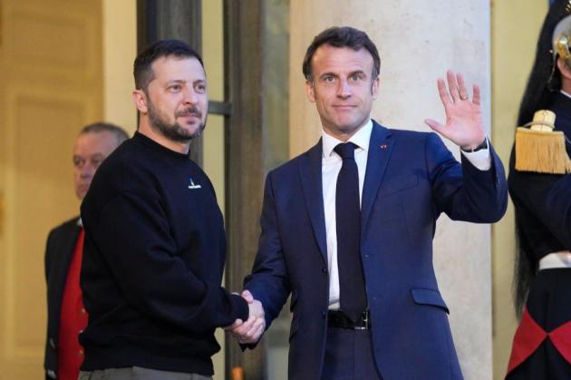 Zelensky a cena da Macron mercoledì alla vigilia del summit dei "volenterosi", sul tavolo: "guerra contro la Russia" e invio truppe a Kiev