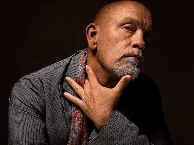 "Opus. Segui la tua Stella": Malkovich nella sua essenza perfida e spietata. Il facile successo dei trilling esoterici