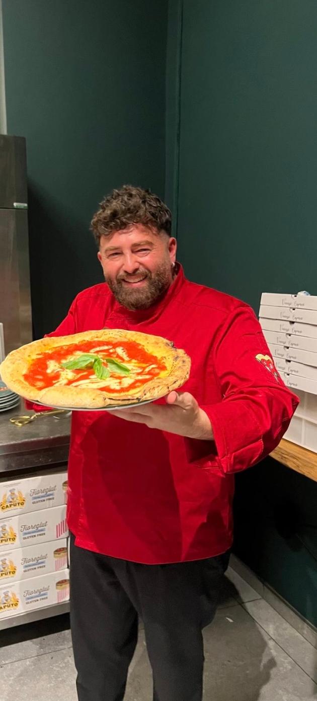 La pizza contemporanea senza glutine di Vincenzo Capuano arrivata a Milano, dal 27 marzo in Via Lazzaro Papi 7