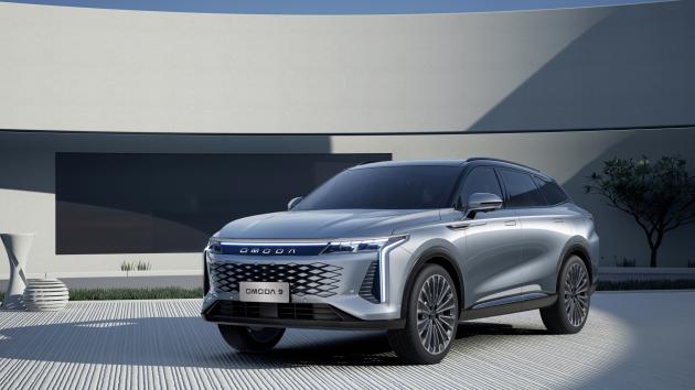 OMODA e JAECOO, svelato in anteprima italiana alla Milano Design Week, il nuovo SUV che unisce design, tecnologia e performance
