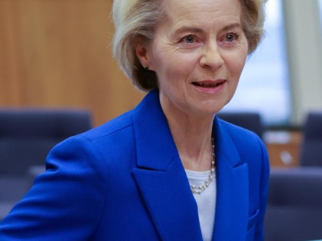 Ue sospende controdazi su prodotti Usa per 90 giorni dopo stop di Trump, von der Leyen: "Spazio ai negoziati, tutte le opzioni sul tavolo"