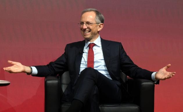 Vigna (Ferrari): "Ogni macchina nasce dal coraggio di osare e dall’emozione: è così che si guida l’innovazione; Taylor made vale il 20%" 