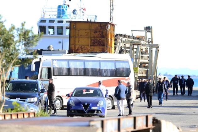 Albania, rivolta al Cpr di Gjader, 10 migranti in cella di isolamento, 38enne georgiano con problemi psichiatrici trasferito in Italia