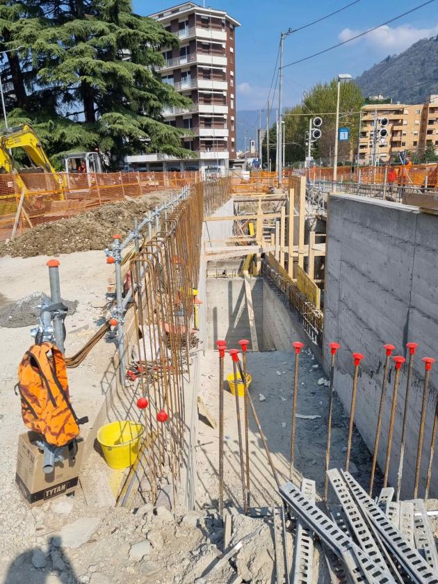FERROVIENORD, circolazione sospesa tra Como Camerlata e Como Lago dall’1 al 4 maggio per realizzare sottopasso di Como Borghi