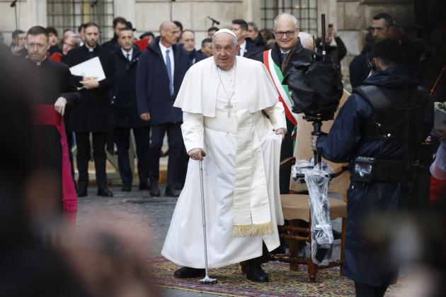 Papa Francesco ha combattuto la corruzione nella chiesa, ma ha alienato i conservatori con le sue posizioni culturali