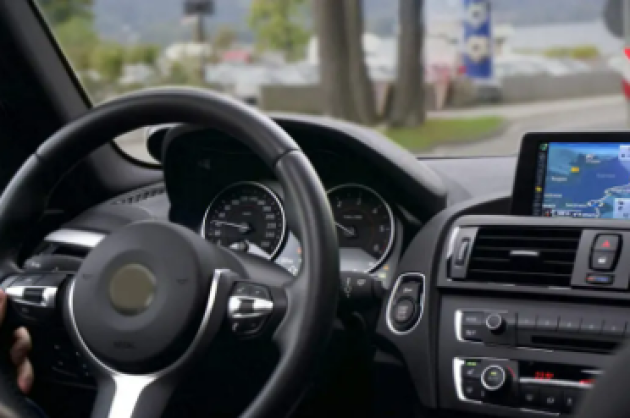 Crif, finanziamenti auto in crescita nel 2024; +4,6% per prestiti e leasing, boom tra i giovani (+15%) e 69% erogazioni per auto nuove