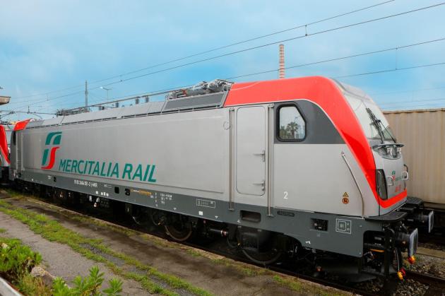 Mercitalia Rail (Polo Logistica Gruppo FS), consegnate prime due locomotive Traxx Universal 2025; prevista fornitura da 70 unità entro il 2027