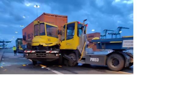 Genova, una simulazione dell’incidente per ricostruire l’investimento costato la vita a un camallo in porto