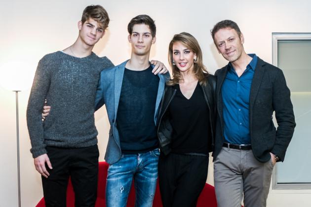 Lorenzo Tano eliminato dall'Isola, la madre Rozsa: "Solo perché è il figlio di Rocco Siffredi, doveva tagliare il cordone"
