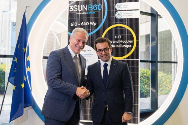 Enel, Vicepresidente esecutivo della Commissione Europea Sejournè in visita a 3SUN: Gigafactory europea per moduli solari innovativi