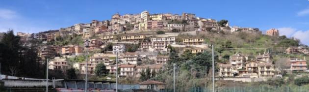 Montecompatri, partorisce figlio in casa e lo getta nel water ancora vivo, arrestata nigeriana 29enne, corpo ritrovato in un tombino