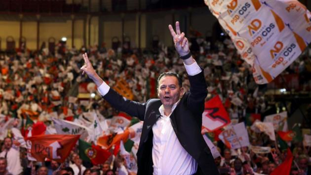 Elezioni Portogallo, coalizione di centrodestra Alleanza Democratica vince con 32,7% dei voti, dimesso Pedro Nuno Santos del Partito Socialista