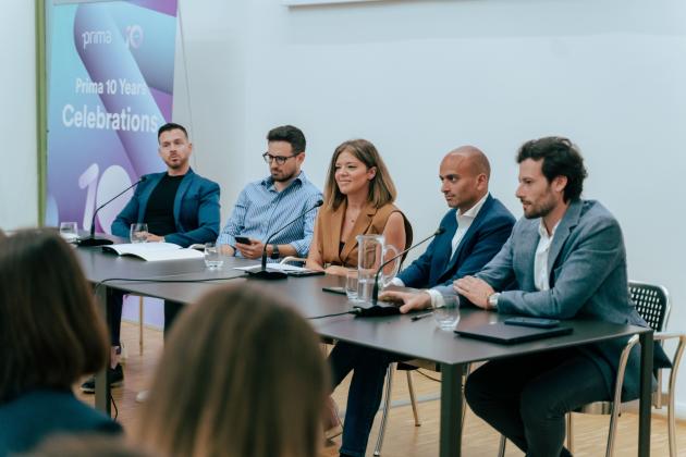 Prima Assicurazioni celebra 10 anni a Milano con eventi in città e al Castello Sforzesco, tra rally, musica live e realtà virtuale