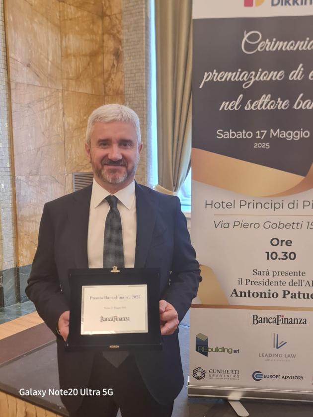 La Banca Popolare di Fondi riceve il prestigioso premio “Banca Finanza 2025”